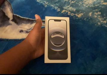 iPhone 16e Excellent Condition 97% Battery Comes with Box