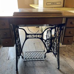 Antique Singer Sewing Machine 
