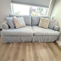 Beachside Walk Premium Queen size Sleeper Gel Sofa