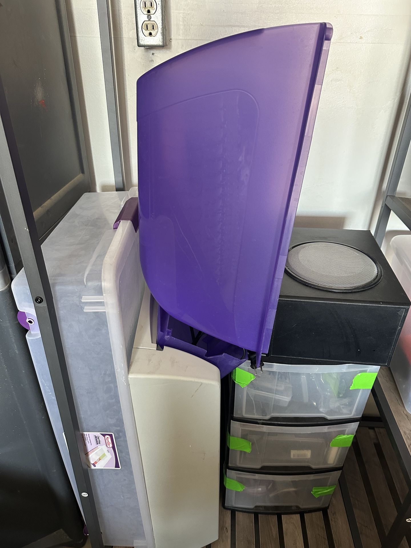 Scoopfree Self Cleaning Cat Litter Box