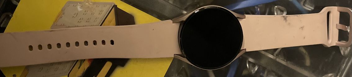 Samsung Galaxy Watch 4 Rose Gold