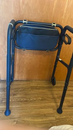 Sharper Image De luxe foldable walker