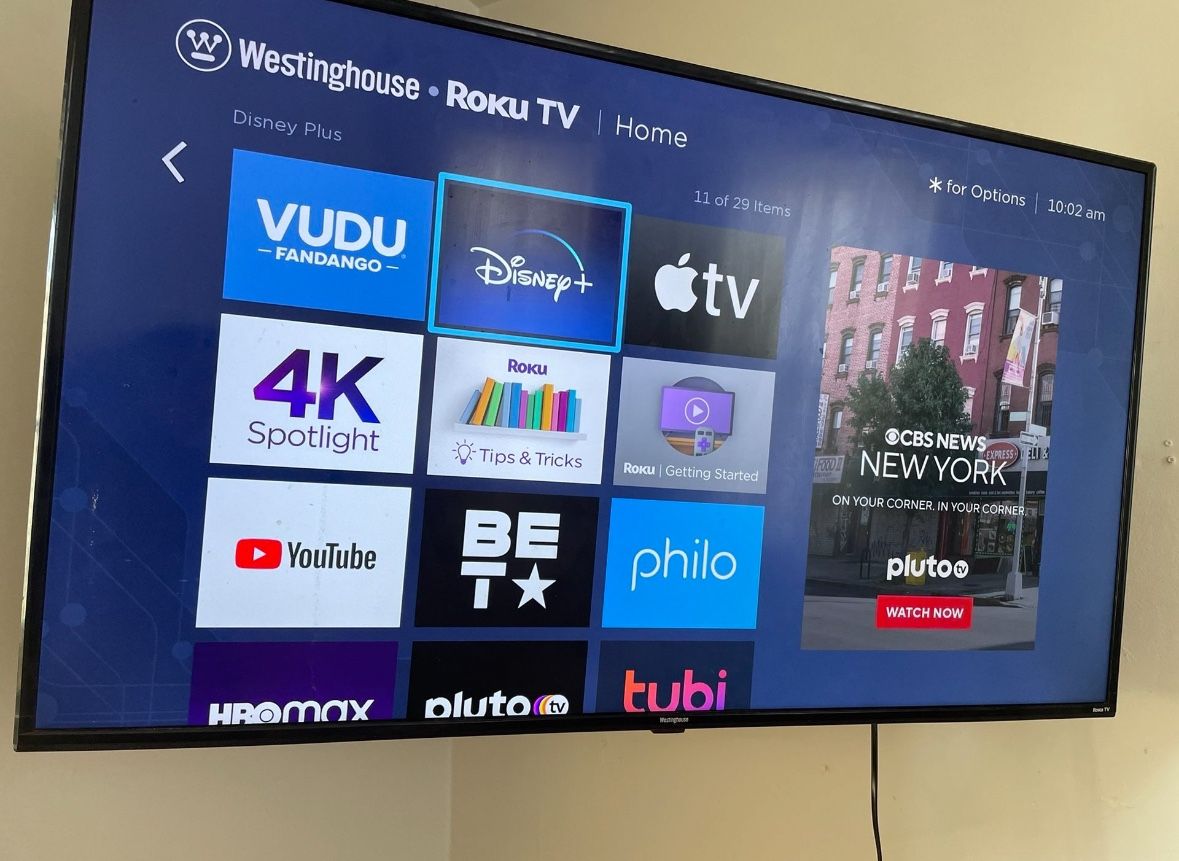 43” Westinghouse Roku Tv *See Description* 