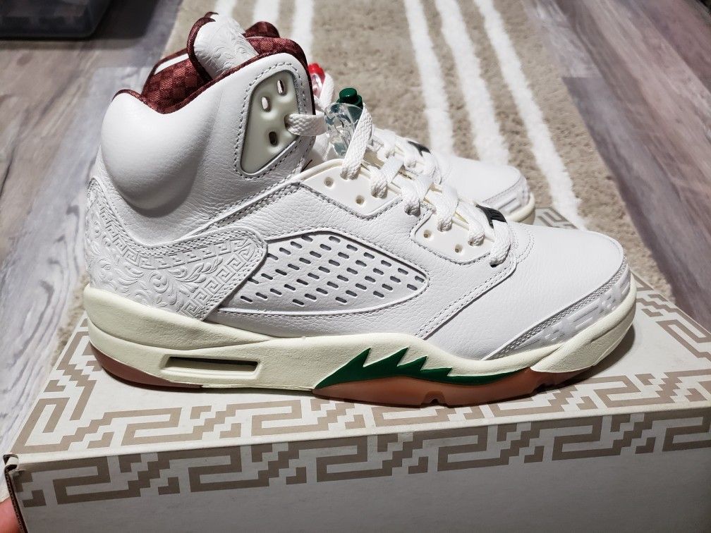 Jordan Retro 5  El Grito 