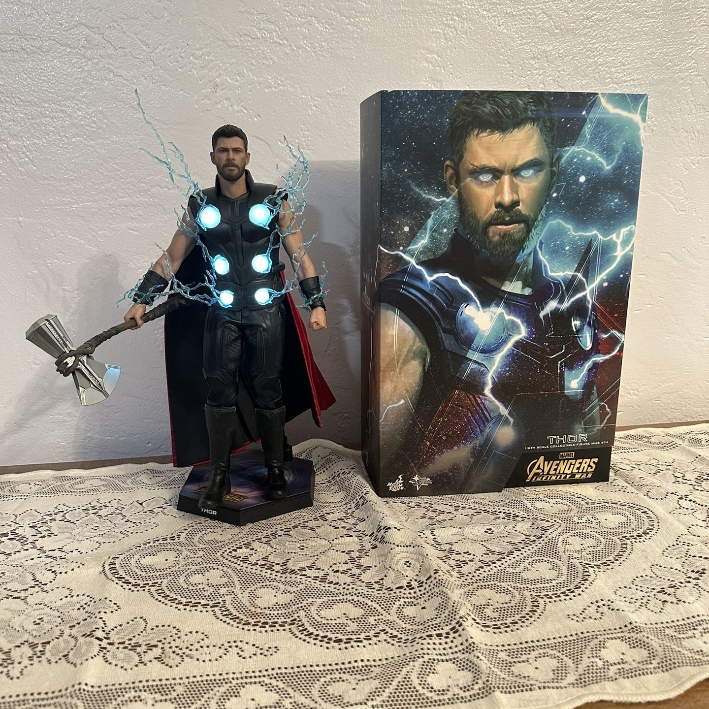 Thor Infinity War Hot Toy 