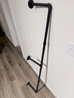 Wall Mount Bar