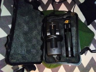 rechargeable UV black light (very strong)