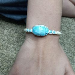 Stone Pendant Bracelet
