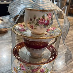Vintage Tea Cups w/Saucers