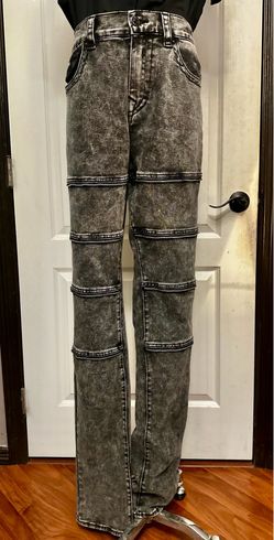 Men’s true religion zip pants size 34