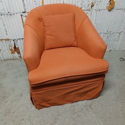 Accent Chair 