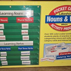 Lakeshore Learning Pocket Chart Nouns & Verbs Activity Program NEW! RR424