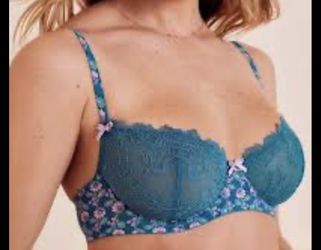 Bra And lace panties .Adore Me