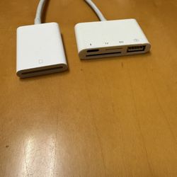 Apple Lightning SD / USB accessory readers