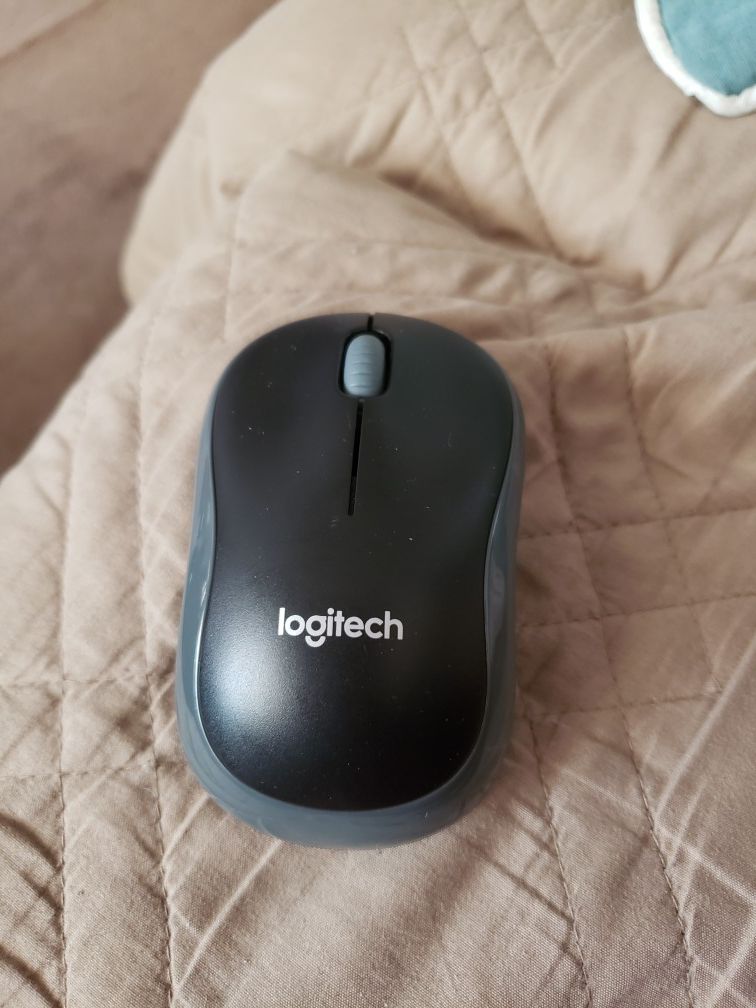 Logitech wireless mouse brand new