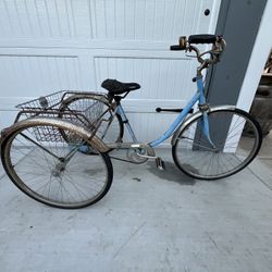 Ez Ride Vintage Tricycle Bike 