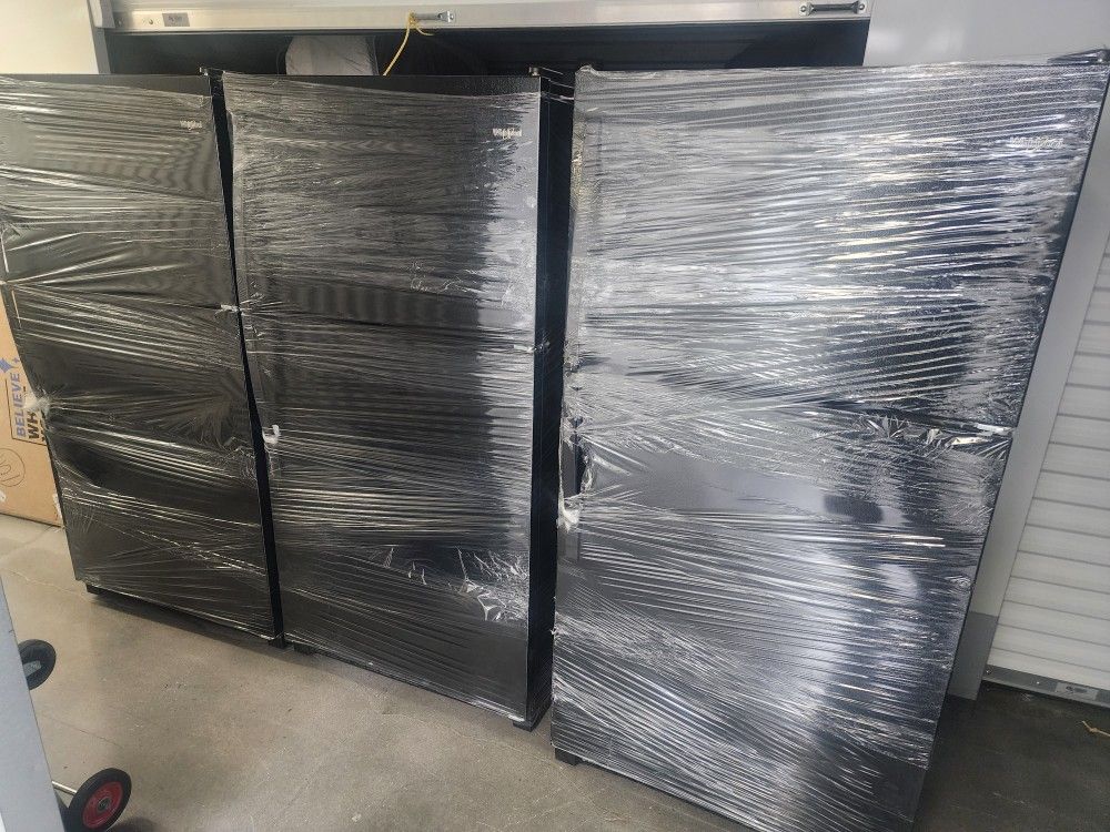 2021 Whirlpool WRT311FZDB Refrigerator s (3 Refrigerators) Asking $400 for each or $1000 for all 3.