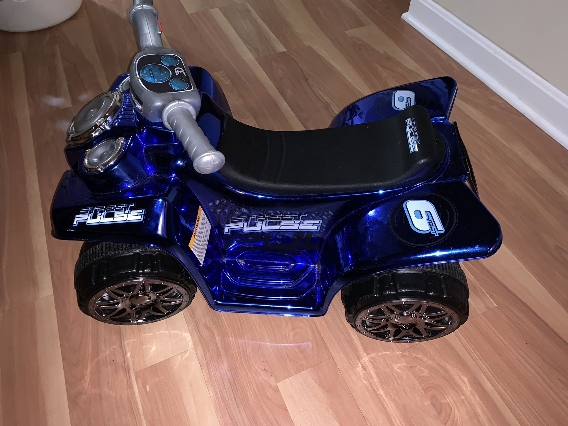 Kids electric ride on toy