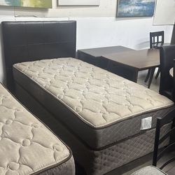 Twin size bed