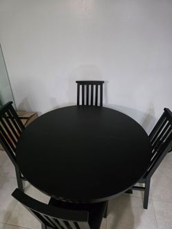 Convertible Table