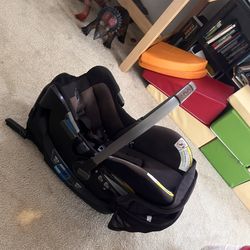 Car Seat With Base 