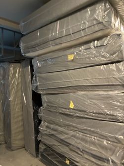 King pillowtop mattress and box spring new in plastic free delivery in Atlanta