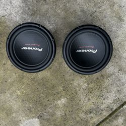 2 12” pioneer subwoofer