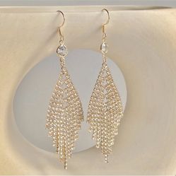 NWT Steve Madden Rhinestone Kite Earrings