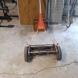 Lawn Cutter Vintage Works Great Needs Paint
