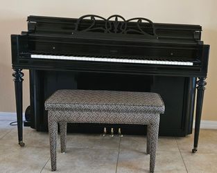 Everett Black Upright Console Piano with Bench