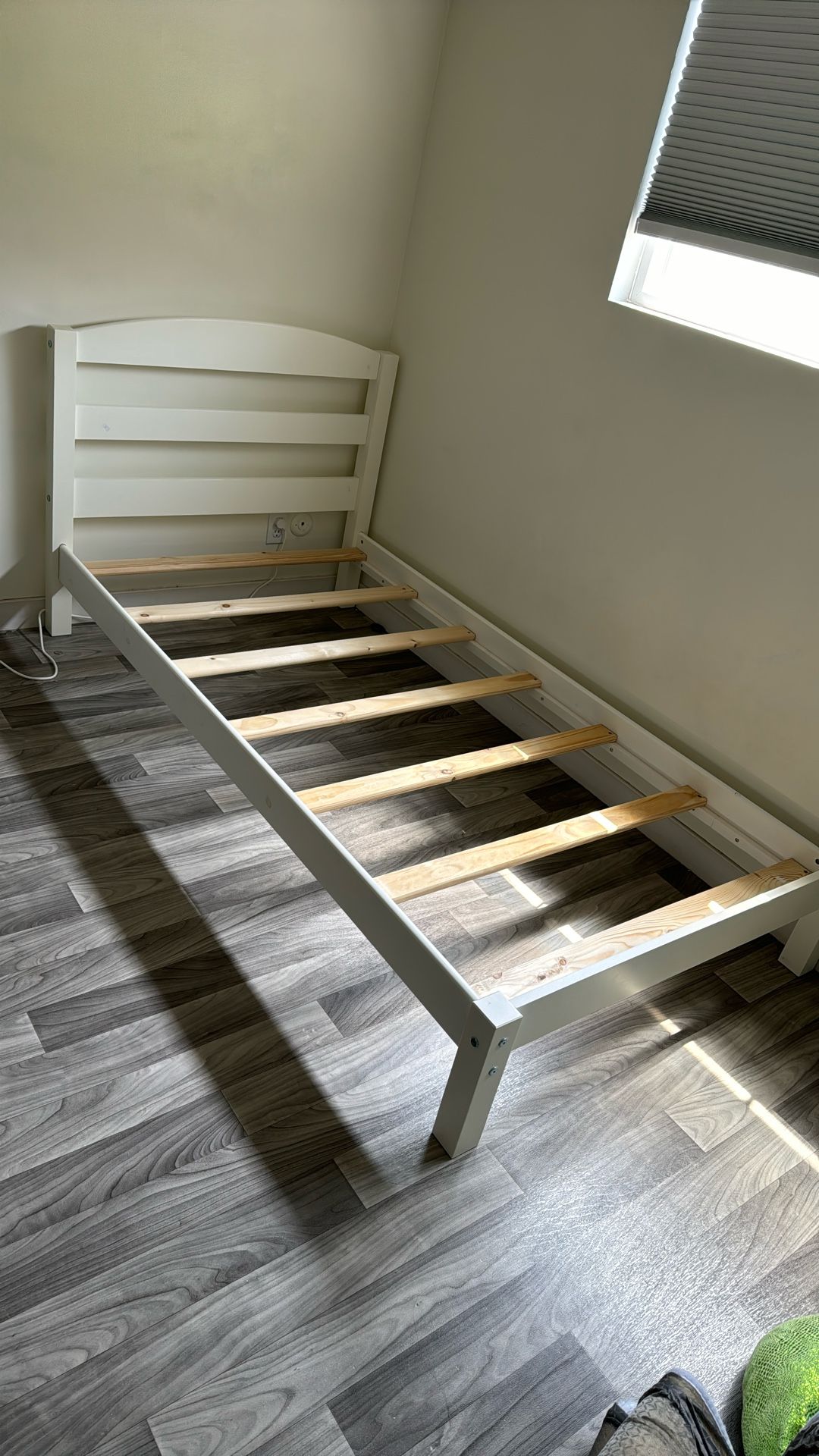 Twin Bed