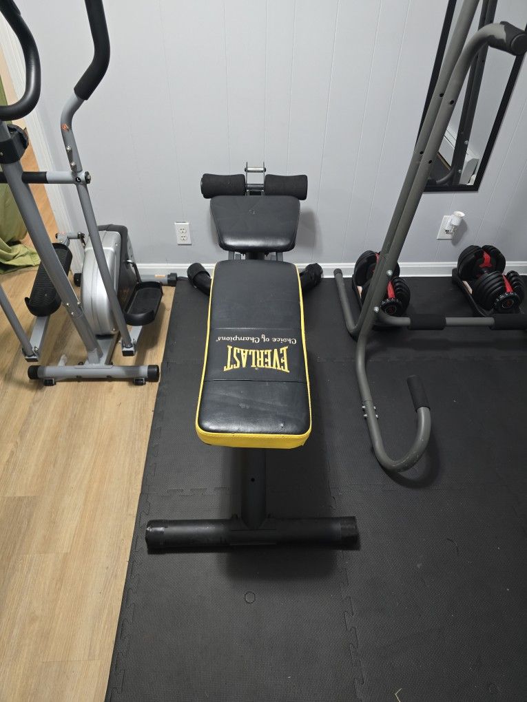 Everlast Workout Bench