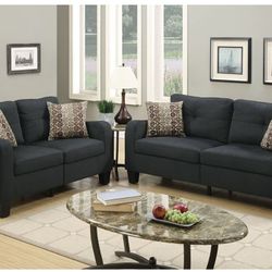 BRAND NEW 2PC SOFA AND LOVESEAT WITH ACCENT PILLOWS INCLUDED $549