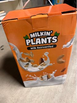 Milkin’ Plants Vegan Nut Milk Maker