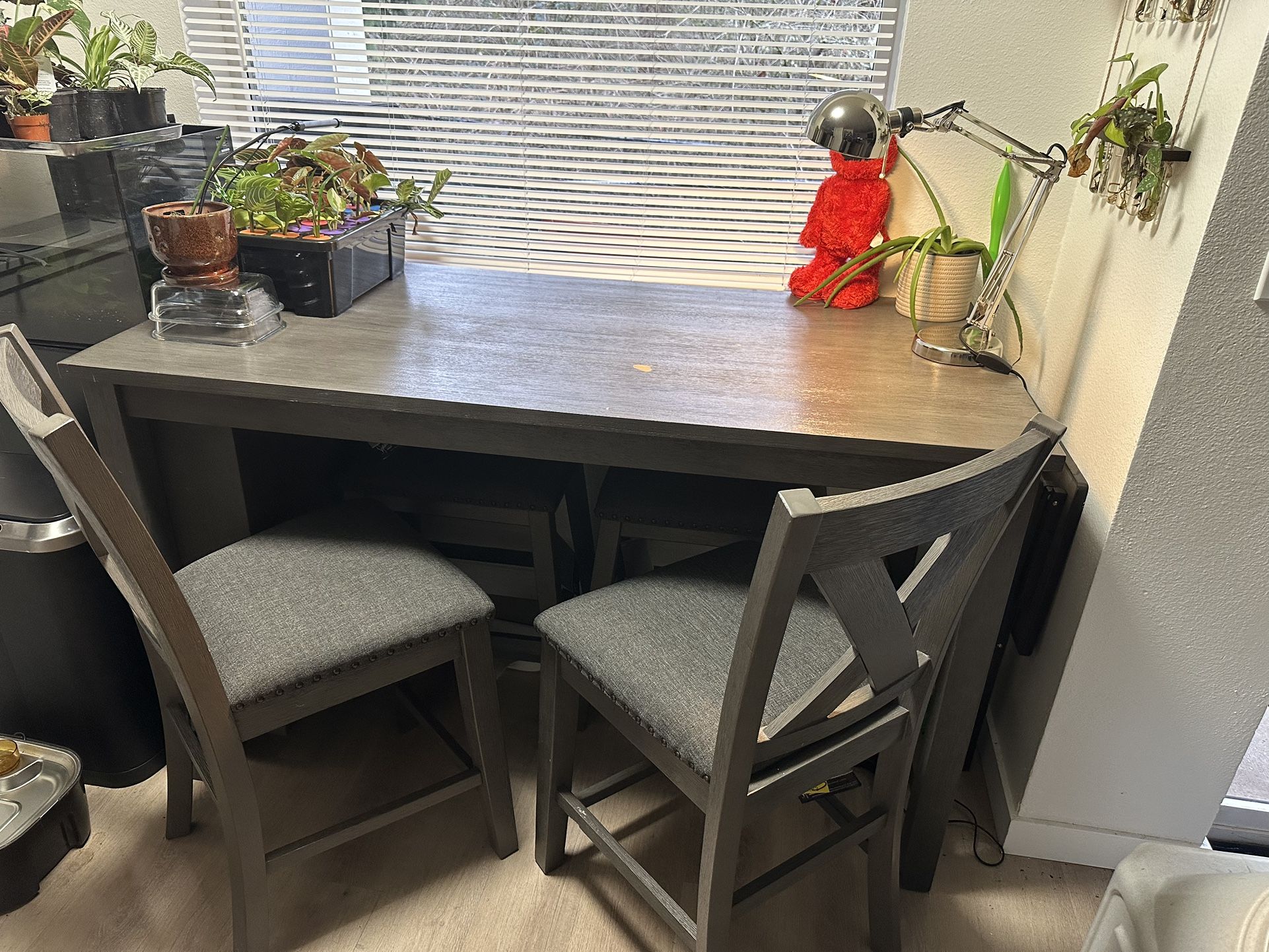 Highboy Table and Chairs With Tags