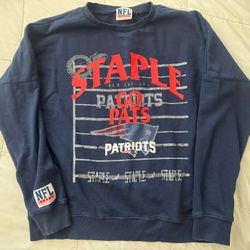 New England Patriots Vintage Wash Pullover Crewneck NFL x STAPLE Collaboration
