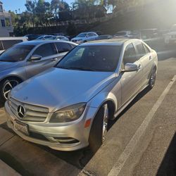 2011 Mercedes Benz C300 Sport