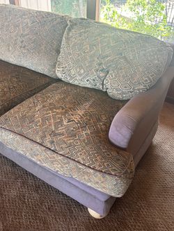 2 sofas