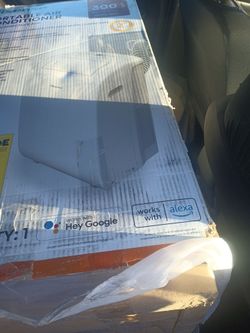 Hisense portable Air conditioner brand new in box original price $430 asking $250