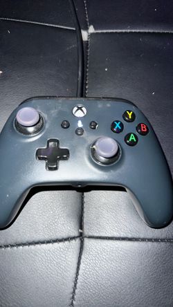 Wired Xbox controller