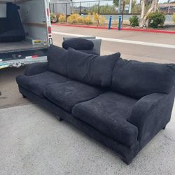 REALLY NICE 2 PIECE SECTIONAL  