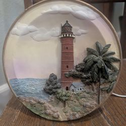 VINTAGE 3 DIMENSIONAL LIGHTHOUSE LIGHTED PLATE NIGHTLIGHT LAMP