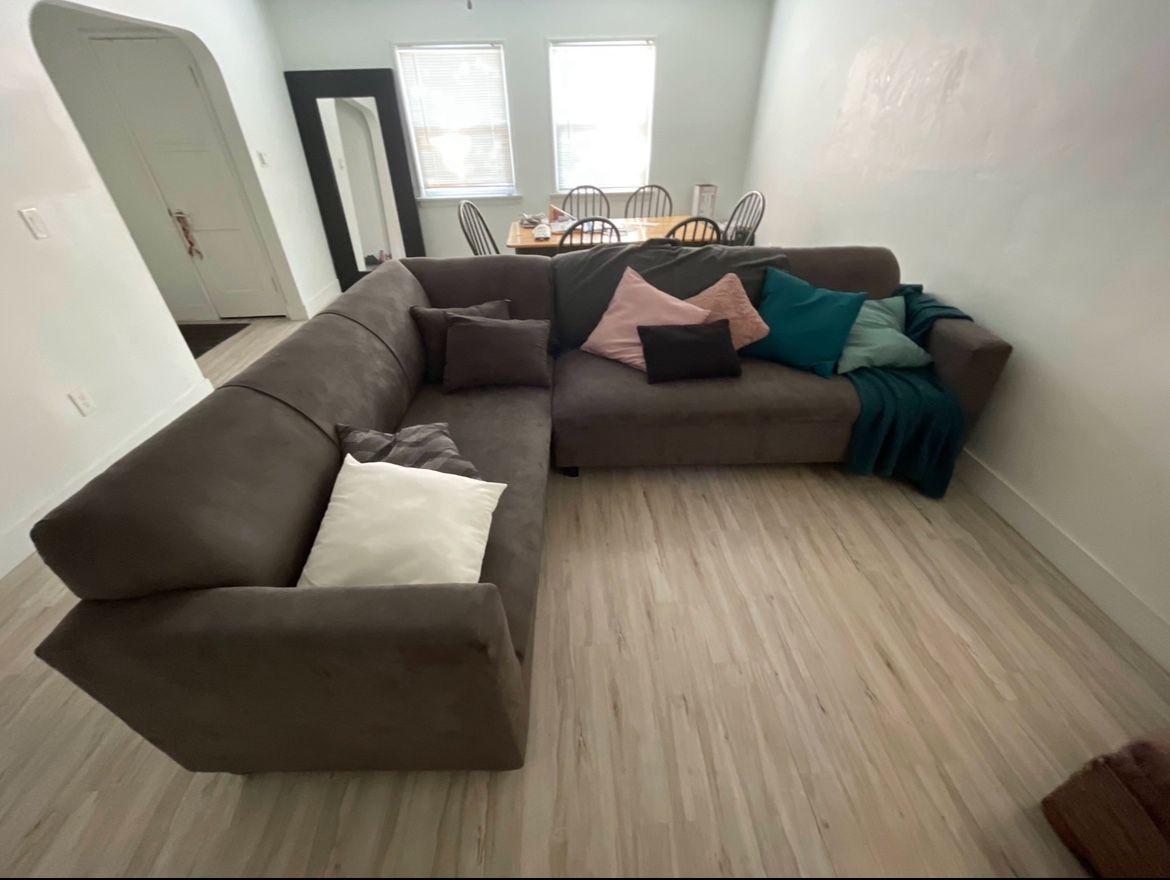 Sectional Couch