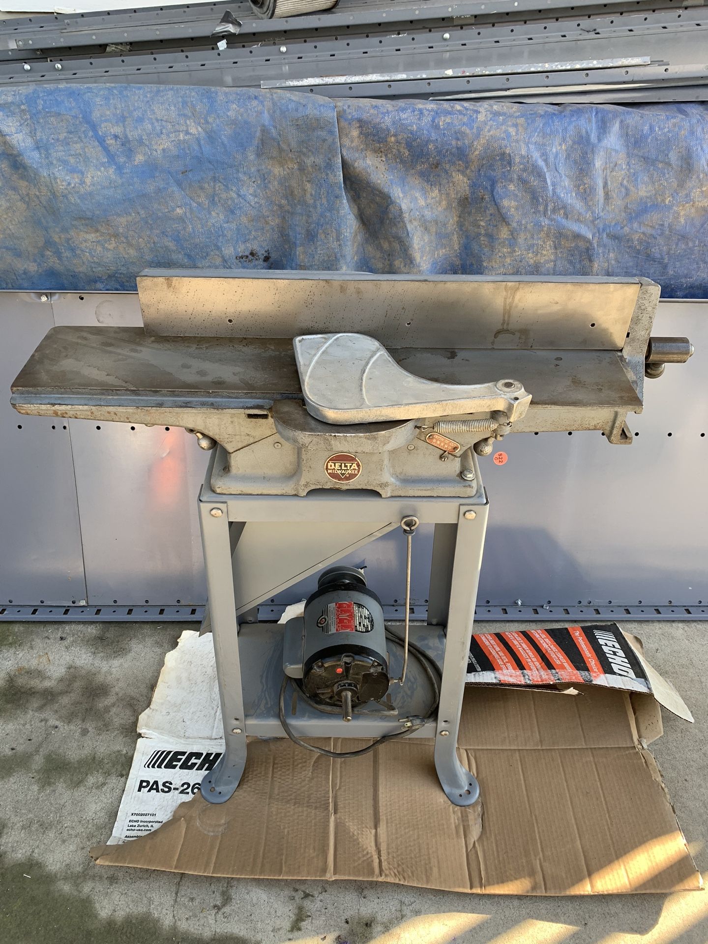 Rockwell Delta 4 Deluxe Jointer Model 37290, 48 OFF