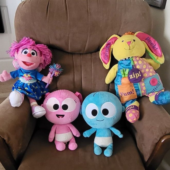Googoo And Gaagaa And Friends for Sale in Lawndale CA OfferUp