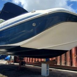 Hurricane 188 SS  2017 buy new in 2018 september 115 yamaha 4 stroke with 478 hours nice condition trailer in picture is sold incluide trailer one axl