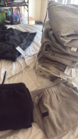 Essential shorts bulk
