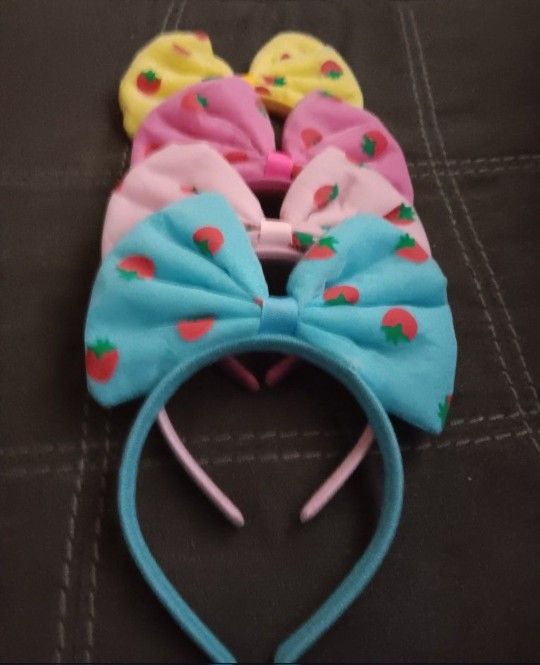 Beautiful Bows With Strawberries head bands
