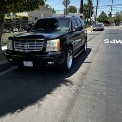 2003 Cadillac Escalade