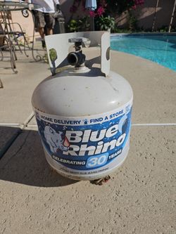 LP GAS TANKS 15 lbs